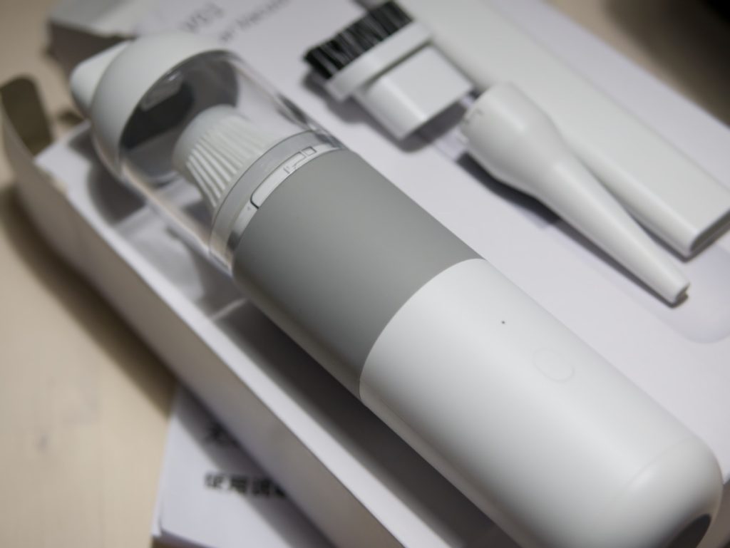 小米有品無線吸塵器開箱內容物
