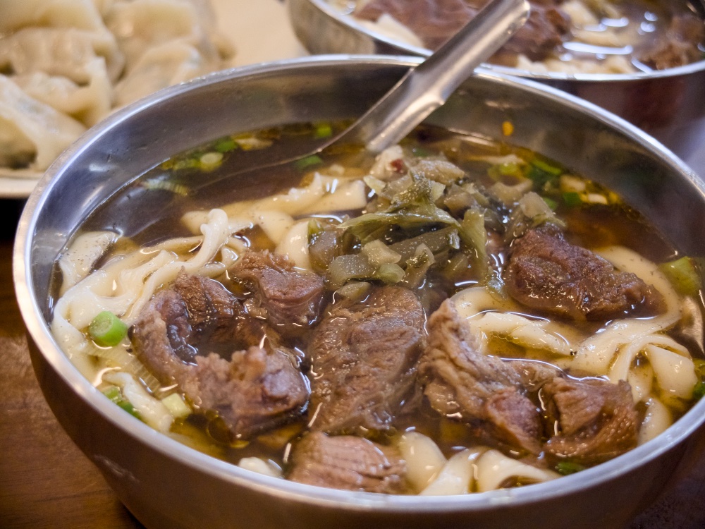 來來牛肉麵的紅燒牛肉麵
