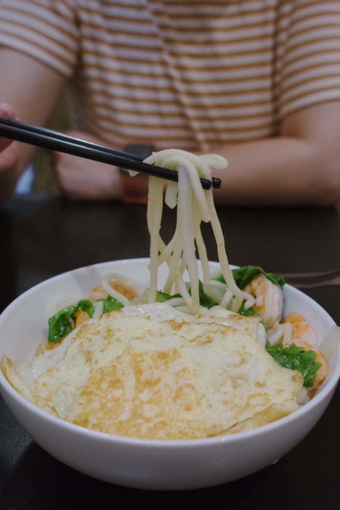 蒜香奶油蝦仁麵